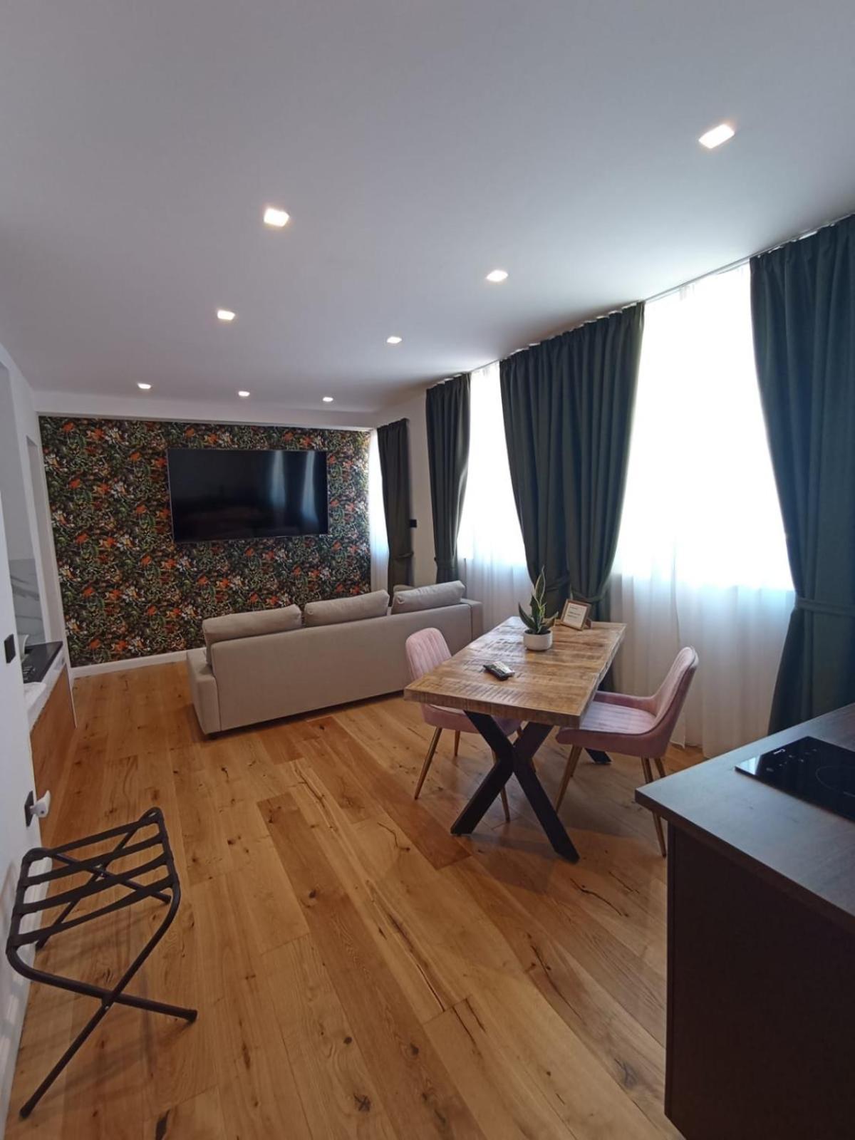 President Plaza Vip Suite Spa By Babylon Stay Napoli Eksteriør billede