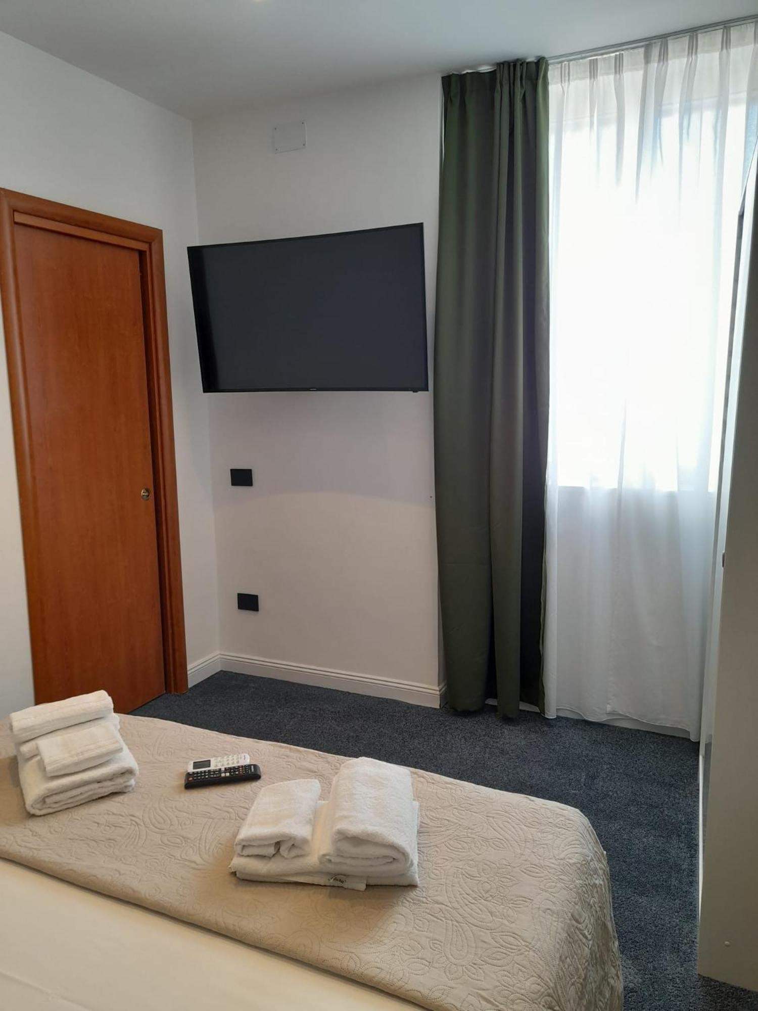 President Plaza Vip Suite Spa By Babylon Stay Napoli Eksteriør billede